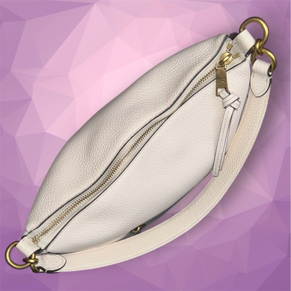 COACH Shay Shoulder Bag color chalk - Picture 13 of 16